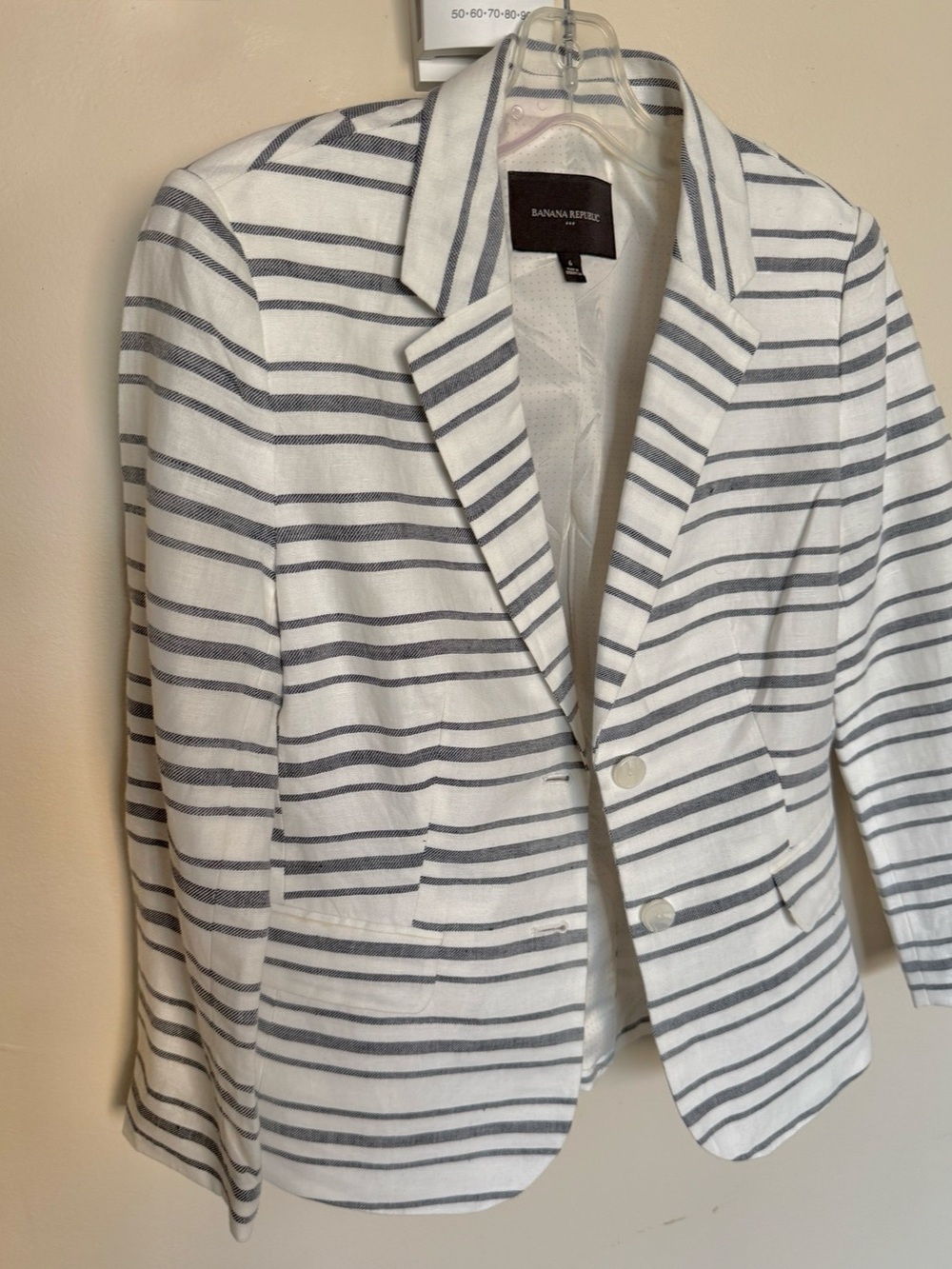 Banana Republic Striped Linen Blend Blazer in White & Blue Size 6 Like New